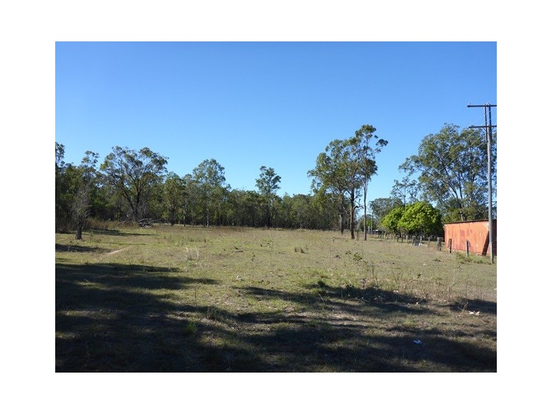 84 BARTLEYS ROAD, Spring Creek QLD 4343