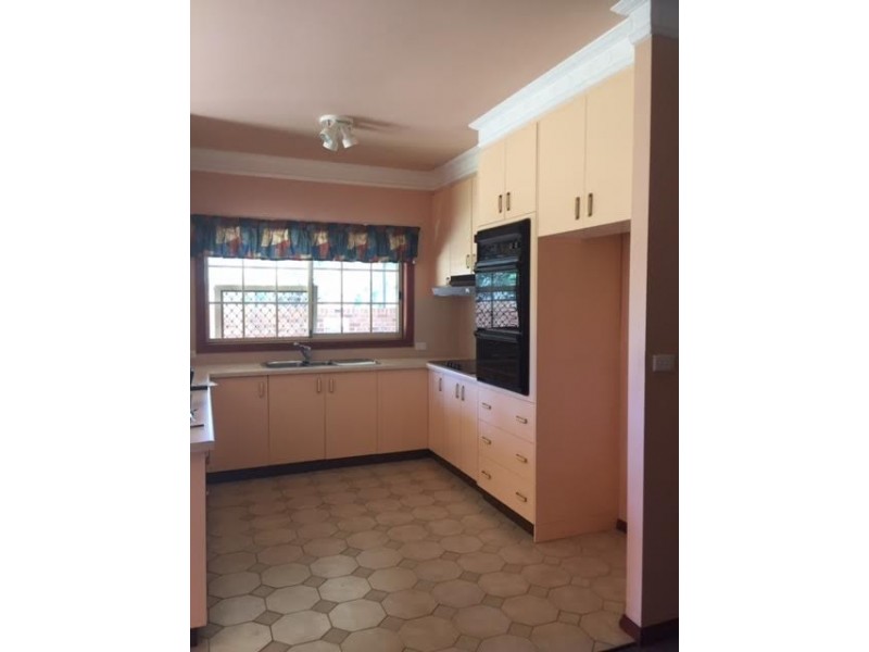 30 Jarvis Street, Thirlmere NSW 2572