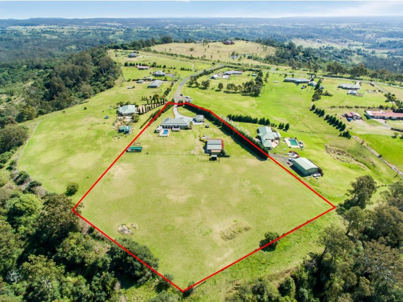 7 Robert Place, Razorback NSW 2571