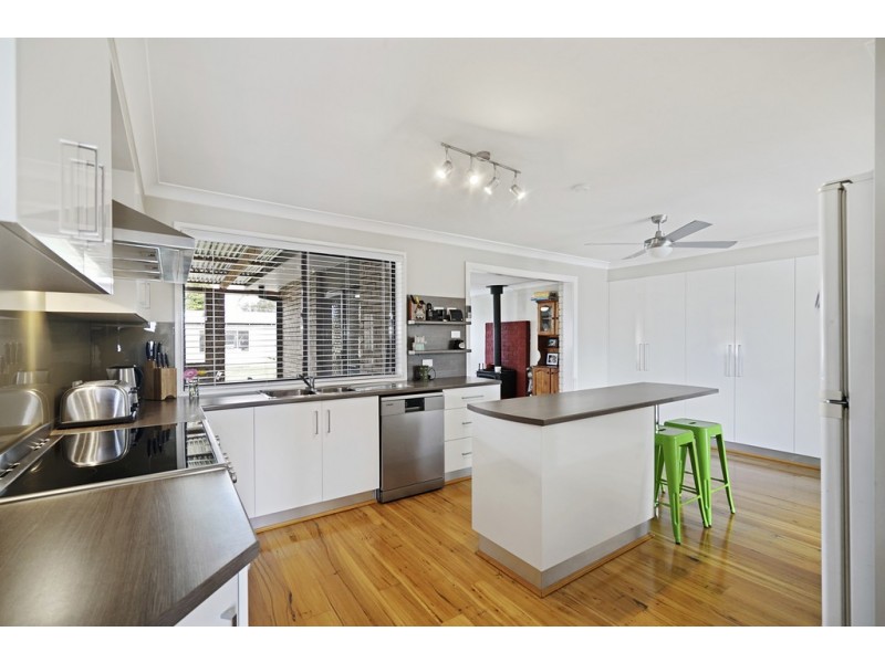 35 DUTTON ROAD, Buxton NSW 2571