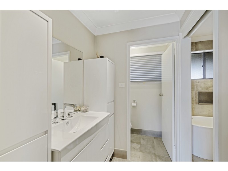 35 DUTTON ROAD, Buxton NSW 2571