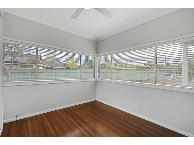 319 Thirlmere Way, Thirlmere NSW 2572