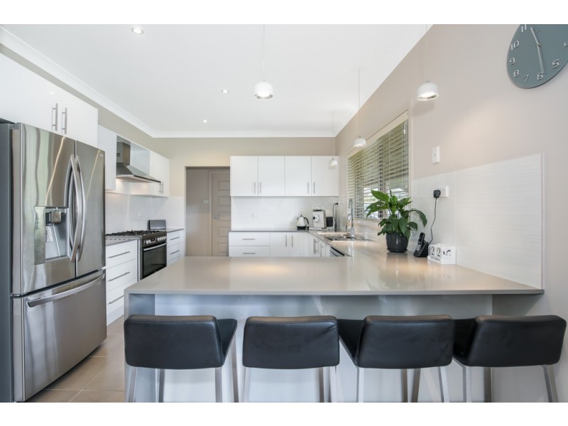 60 Sugarloaf Creek Road, Pheasants Nest NSW 2574