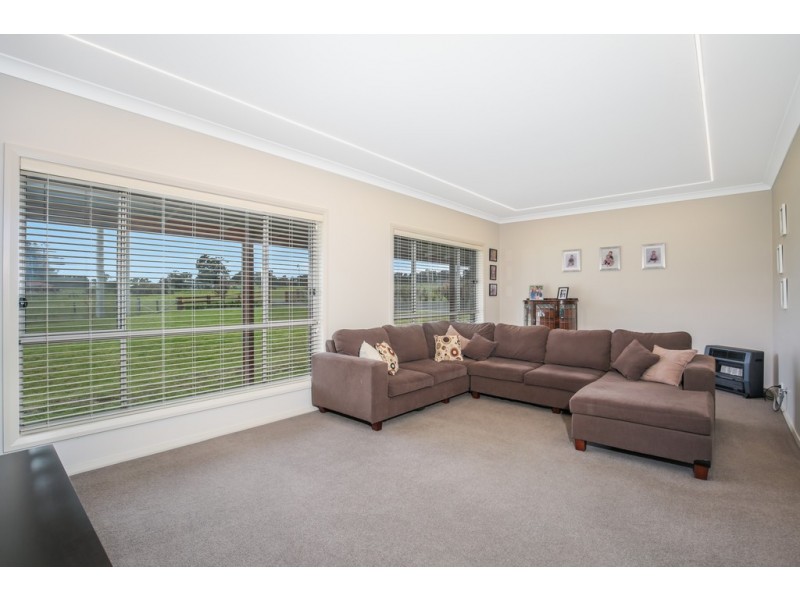 60 Sugarloaf Creek Road, Pheasants Nest NSW 2574