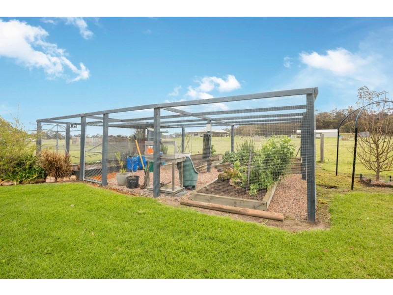 60 Sugarloaf Creek Road, Pheasants Nest NSW 2574