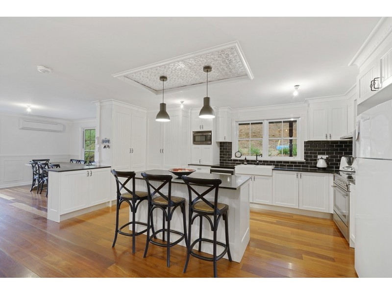 86 Menangle Street, Picton NSW 2571