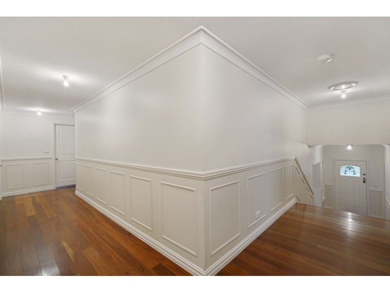 86 Menangle Street, Picton NSW 2571