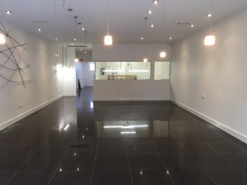 2/139 Argyle St, Picton NSW 2571