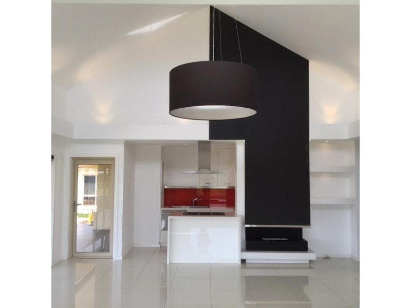 11 THE GRANGE, Picton NSW 2571