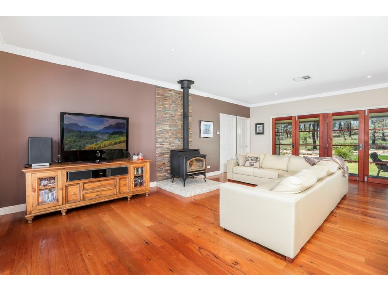 383 Pheasants Nest Road, Pheasants Nest NSW 2574