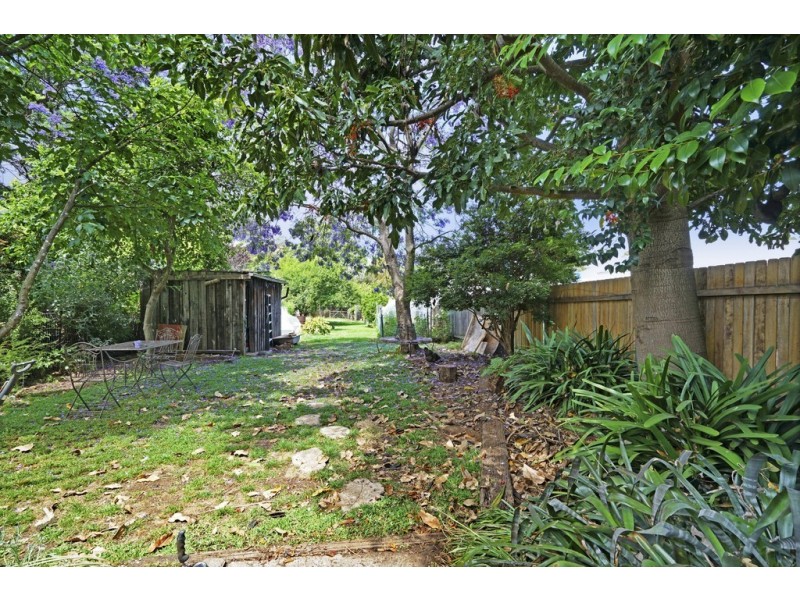 415 Thirlmere Way, Thirlmere NSW 2572