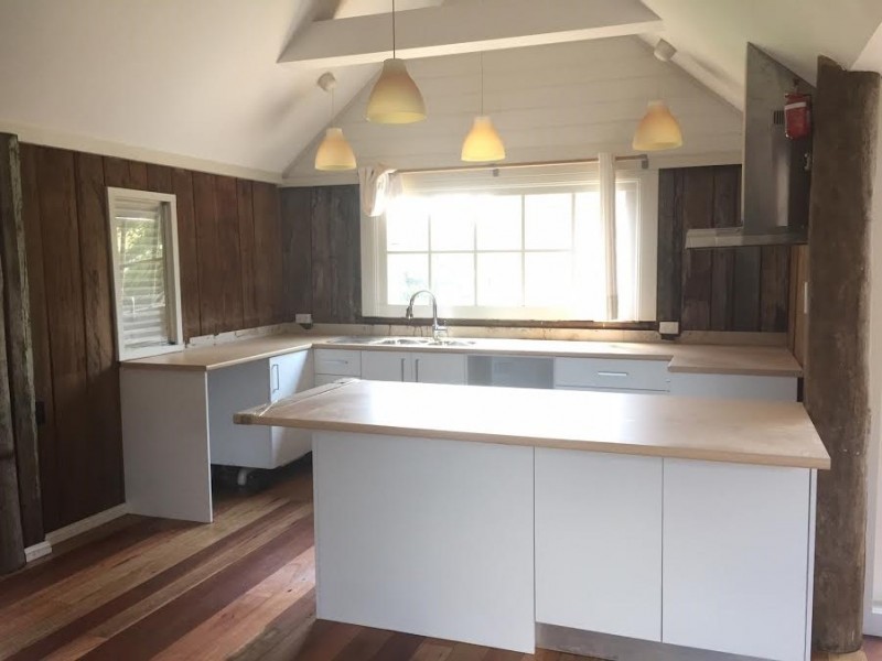 1 Elizabeth Street, Picton NSW 2571