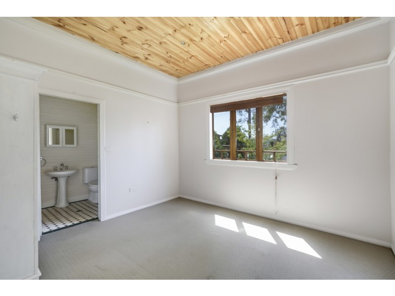 355 Argyle Street, Picton NSW 2571