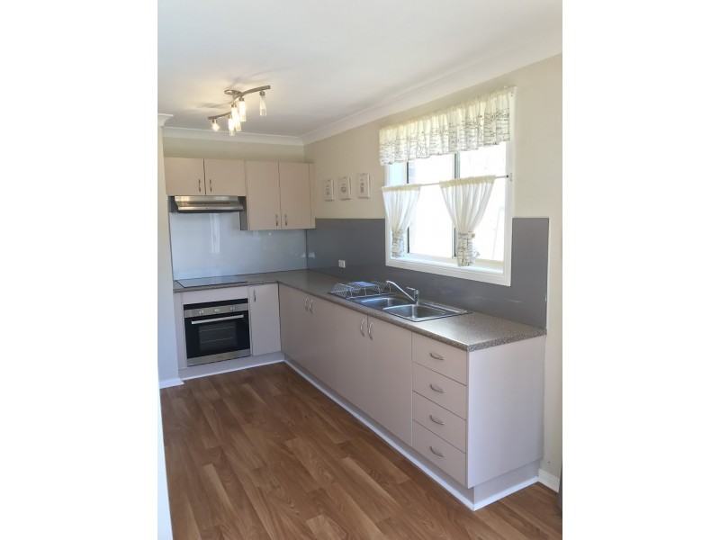 11D Glendiver Road, The Oaks NSW 2570