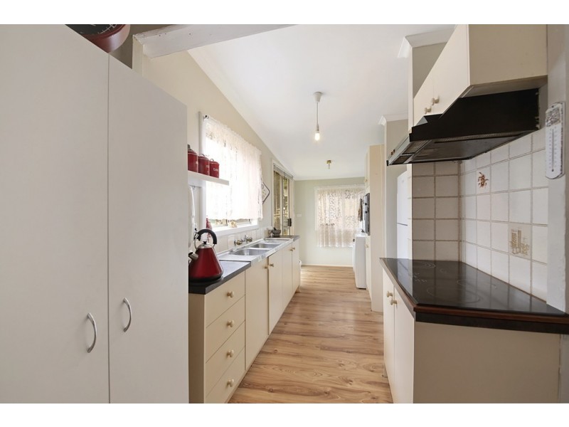 6 Mortimer Street, Yanderra NSW 2574