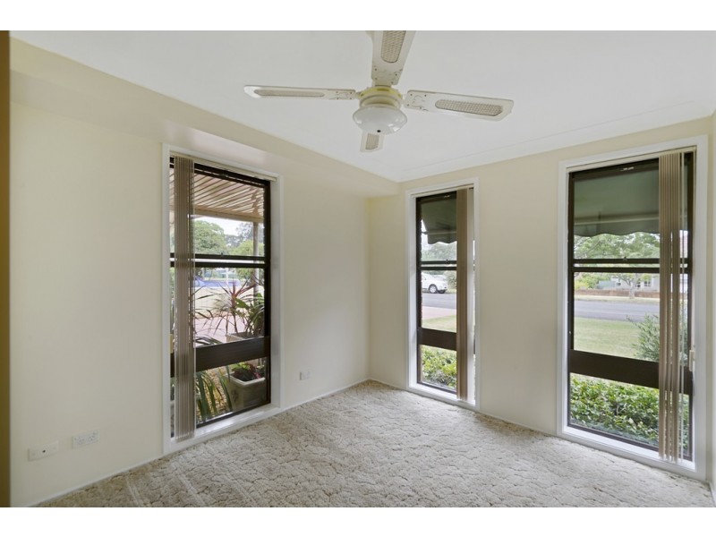 66 Westbourne Avenue, Thirlmere NSW 2572