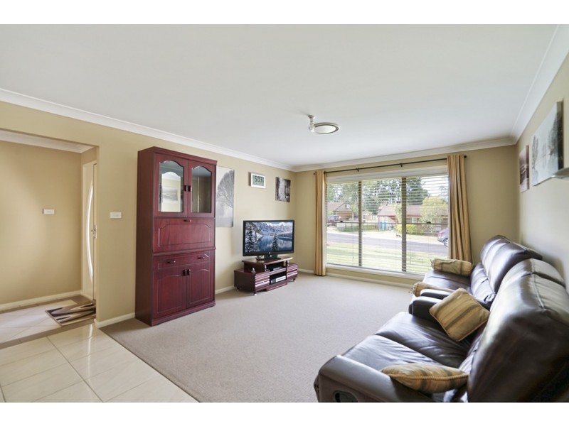 6 Hunter Street, Tahmoor NSW 2573