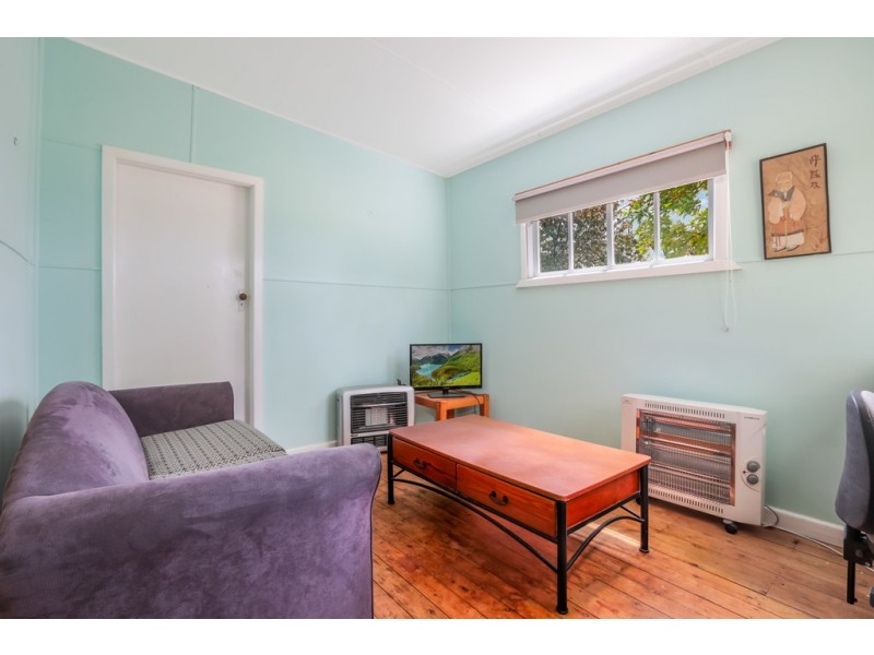 12 Molls Lane, Thirlmere NSW 2572