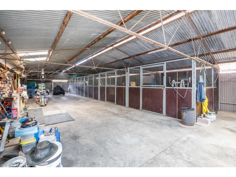 12 Molls Lane, Thirlmere NSW 2572