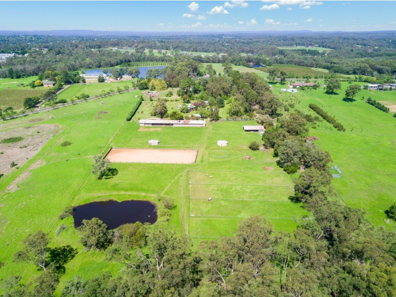 12 Molls Lane, Thirlmere NSW 2572