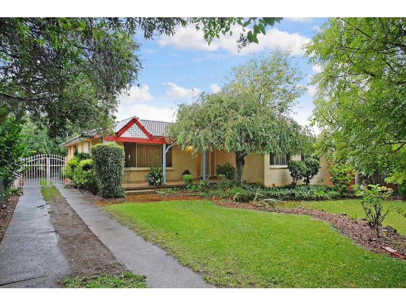 3 GORDON STREET, Thirlmere NSW 2572