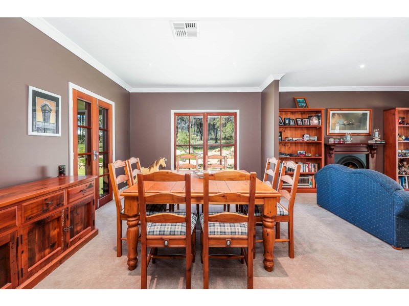 383 PHEASANTS NEST ROAD, Pheasants Nest NSW 2574