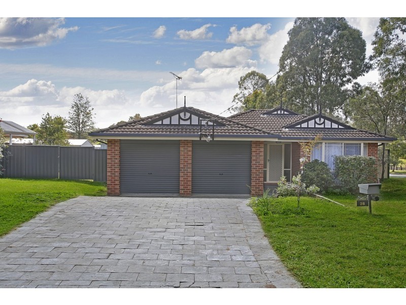 28 COACHWOOD CRESCENT, Picton NSW 2571