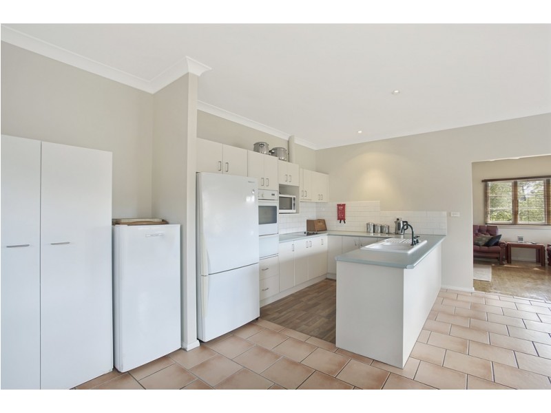 11 Prince Street, Picton NSW 2571