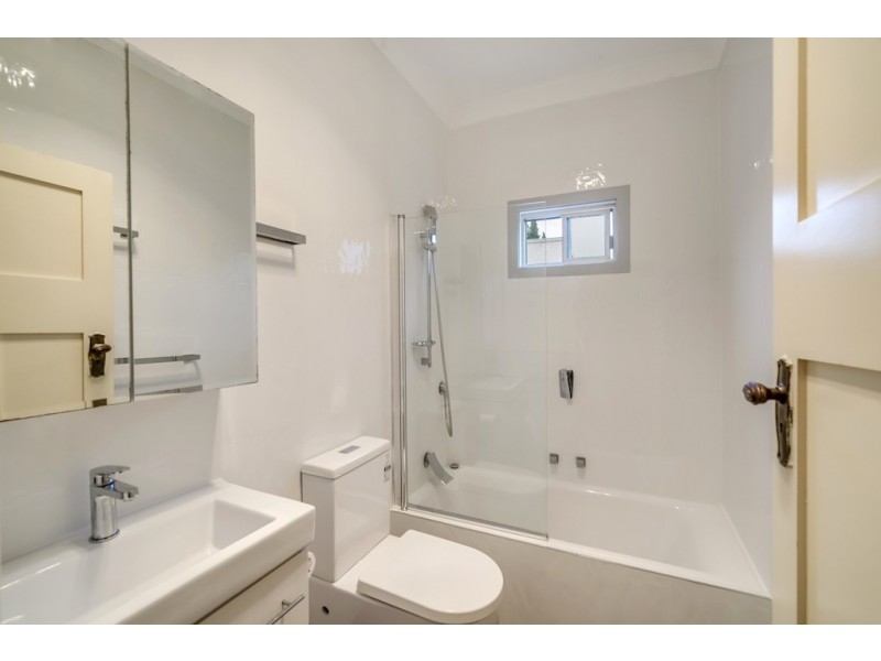 296 Argyle Street, Picton NSW 2571