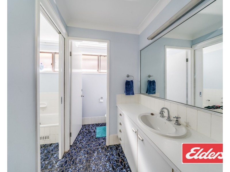 2 HOLLIER ROAD, Picton NSW 2571