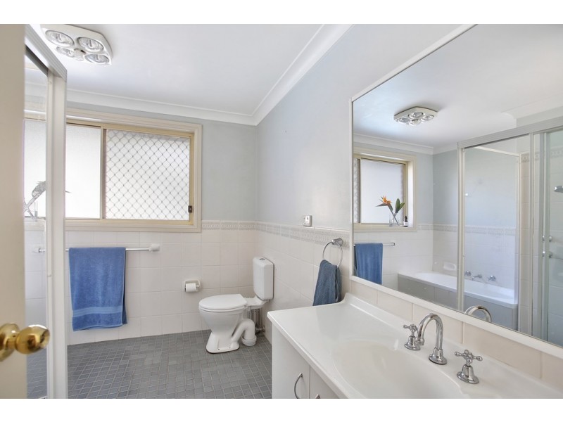 20 ALBERT AVENUE, Thirlmere NSW 2572