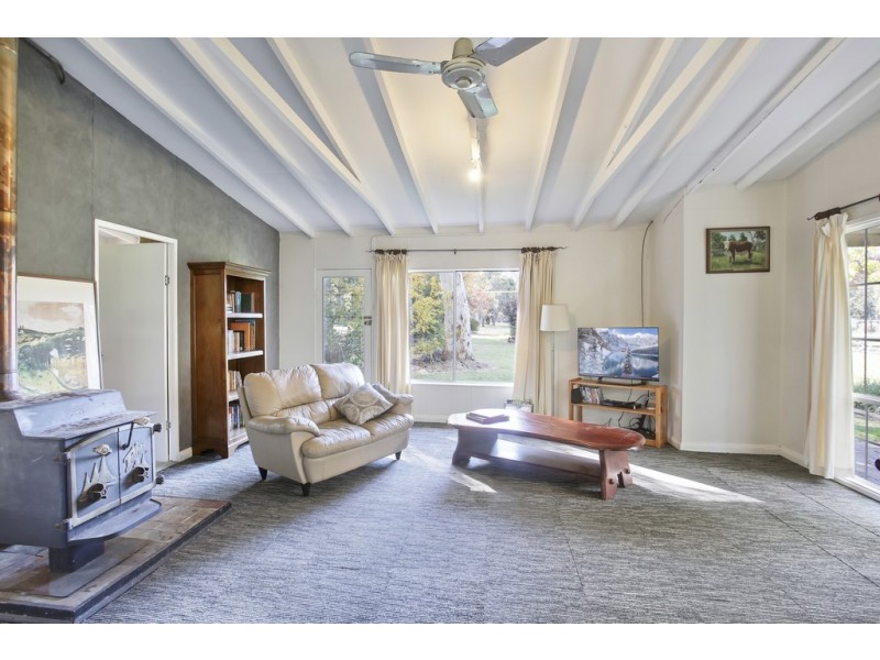 65 Ryan Street, Thirlmere NSW 2572