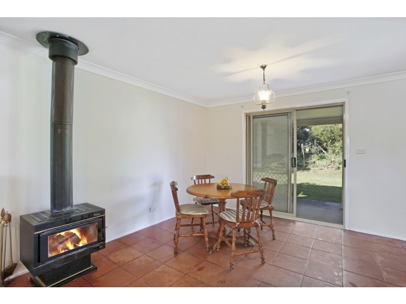 6 Wren Place, Thirlmere NSW 2572