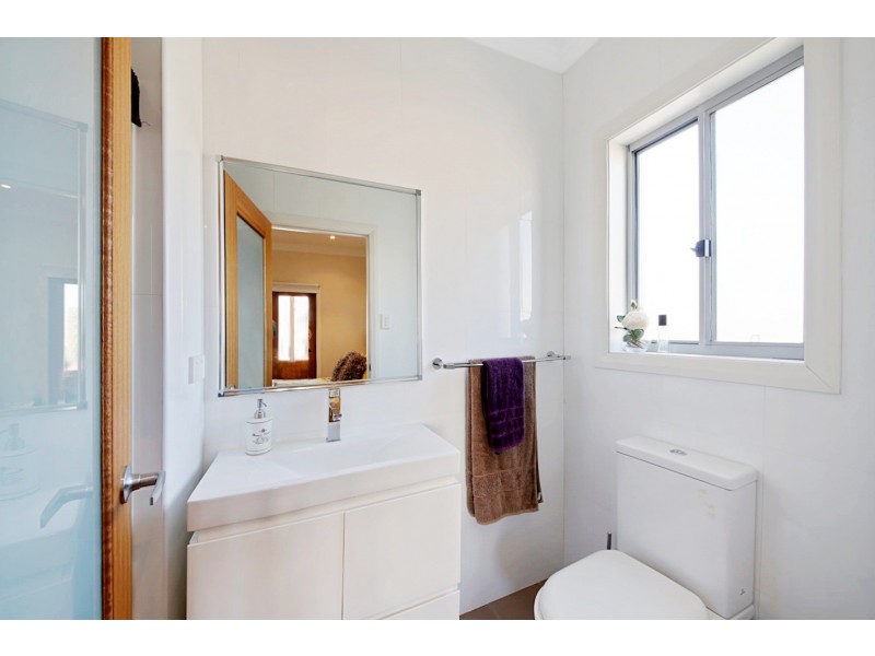 2/ 30 WILD STREET, Picton NSW 2571