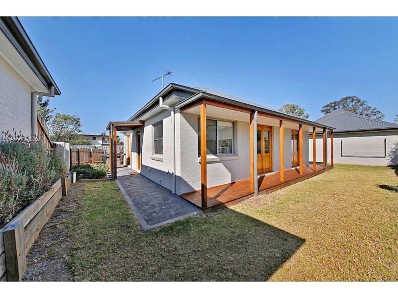 2/ 30 WILD STREET, Picton NSW 2571