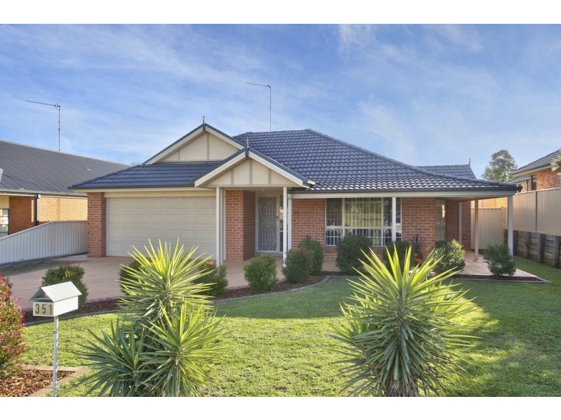 351 Argyle Street, Picton NSW 2571