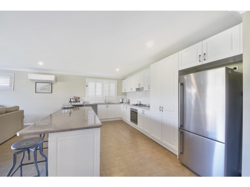 9 Erith Road, Buxton NSW 2571