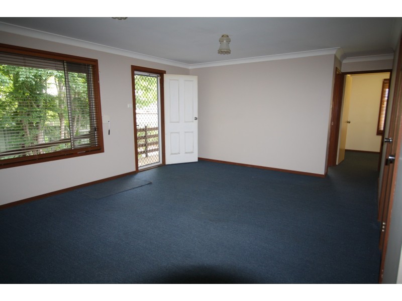 63 OAKS STREET, Thirlmere NSW 2572
