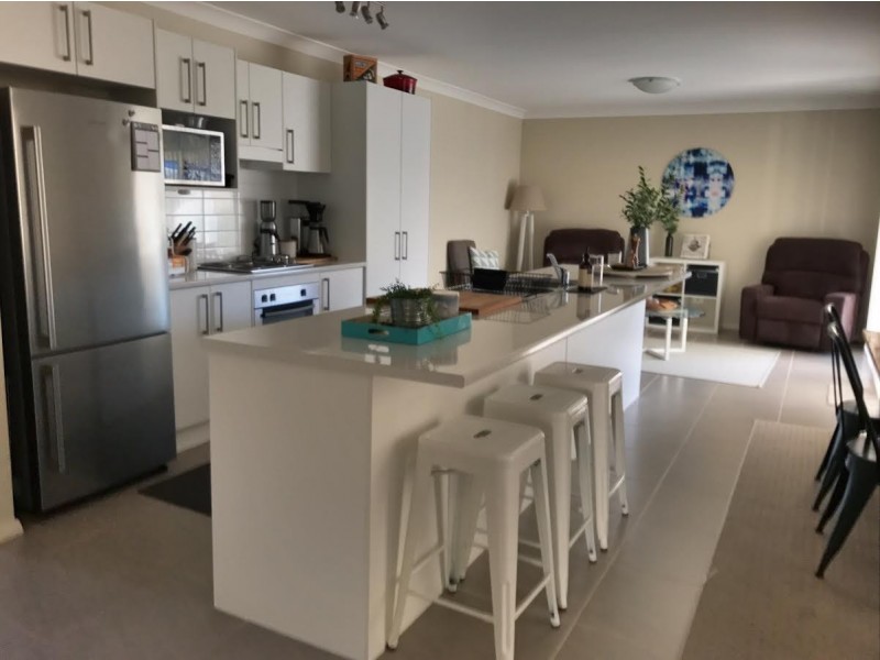 11 KEABLE CLOSE, Picton NSW 2571