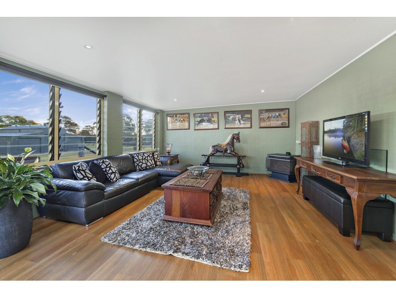 10 Hinkler Avenue, Bargo NSW 2574