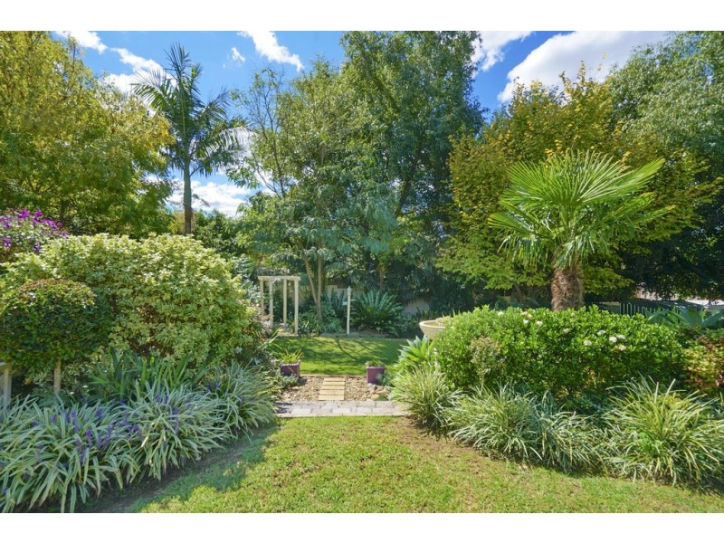 16 Grenfell Street, Buxton NSW 2571