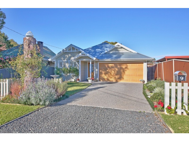 9 ERITH ROAD, Buxton NSW 2571