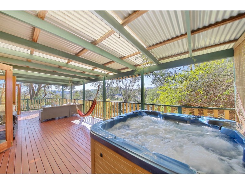 8 Wild Street, Picton NSW 2571