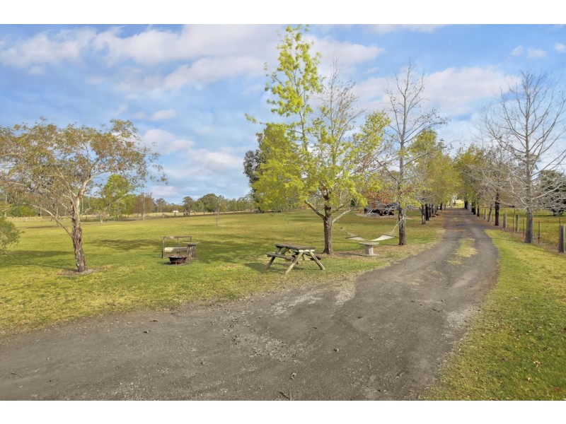 69 TAHMOOR ROAD, Tahmoor NSW 2573