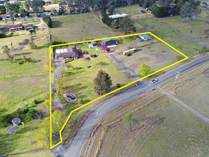 69 TAHMOOR ROAD, Tahmoor NSW 2573