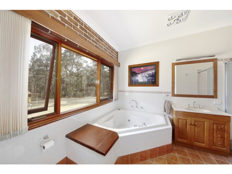 135 Stratford Road, Tahmoor NSW 2573