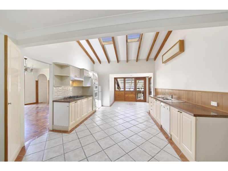 75 Lakes Street, Thirlmere NSW 2572