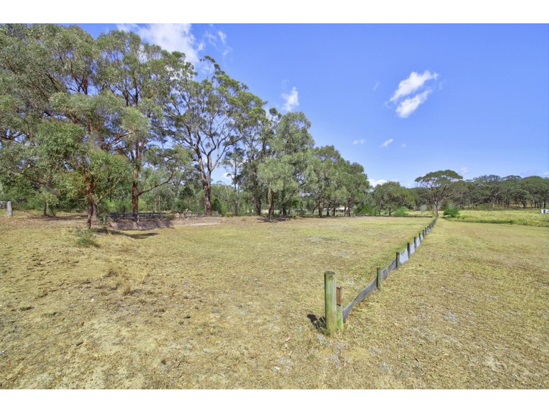 75 Lakes Street, Thirlmere NSW 2572