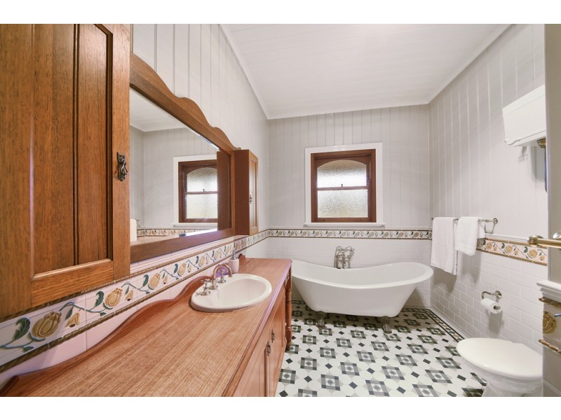 18 ANTILL STREET, Picton NSW 2571