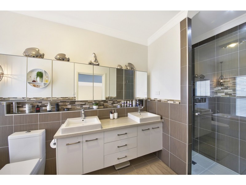 24 WALLAROO ROAD, Buxton NSW 2571